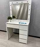 Макіяжний стіл із підсвіткою і поличками за дзеркалом V653, фото 5
