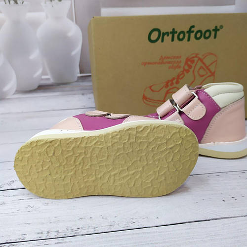 Антиварусные кроссовки для девочки Ortofoot BabyCrossVarus розовые ...
