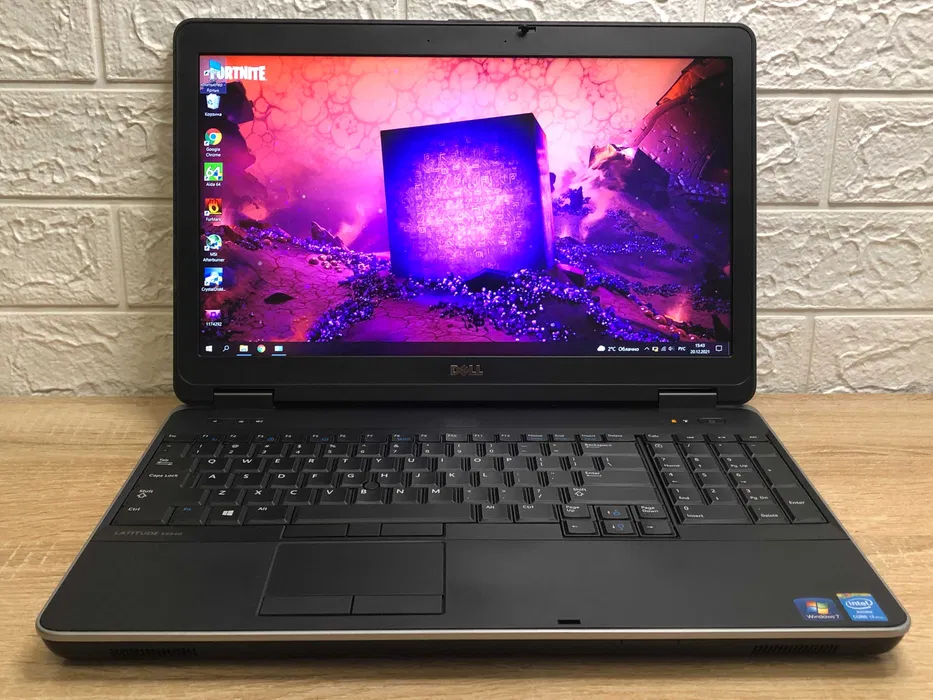 Ігровий Ноутбук DEll E6540 Core i7-4800MQ+SSD 256+RAM 8+ВІДЕО 2GB