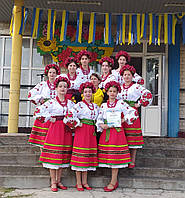 Українські народні костюми