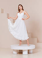 Молочное длинное платье миди с фатиновой юбкой и оборкой (XS, S)