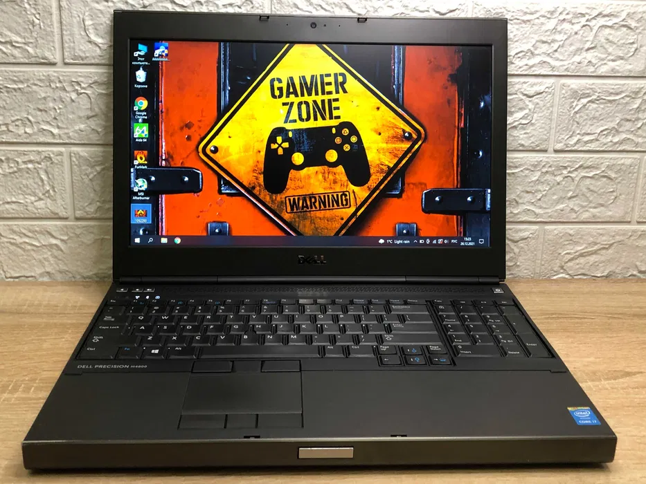 Ігровий Ноутбук Dell m4800 CORE i7+16 ГБ ОЗУ+256 SSD+RADEON