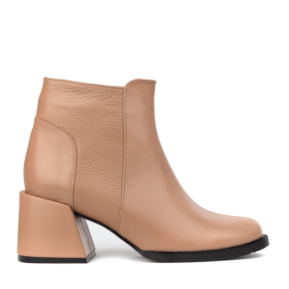 Черевики жіночі шкіряні на стійкому каблуці, колір латте, фото 1