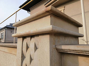 Накривки для паркану з Піщаника