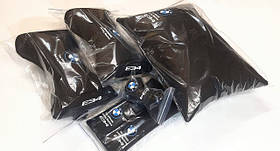 Подушки рукавички накладки комплекти з логотипами автомобілів