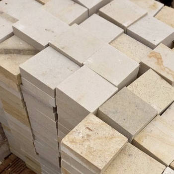 Бруківка з пісковику