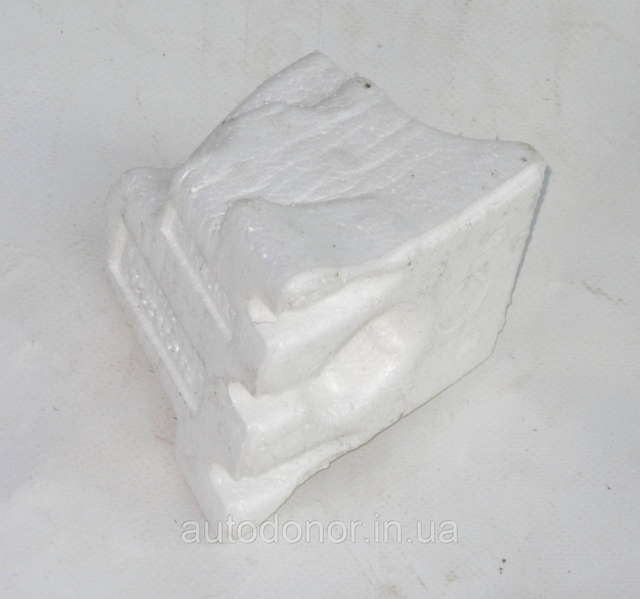 Абсорбер (пінопласт) лівий заднього бампера Honda FCX Clarity (17-) 71575-TRT-A00