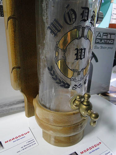 Купить Дозатор (диспенсер) настенный для пива, водки и др. напитков ...