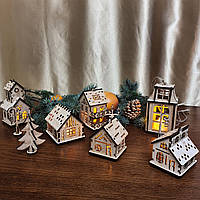 Набір дерев'яних ялинкових іграшок "Різдвяне село"