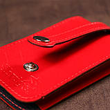 Компактна шкіряна ключниця з хлястиком SHVIGEL 13987 Червона, фото 8