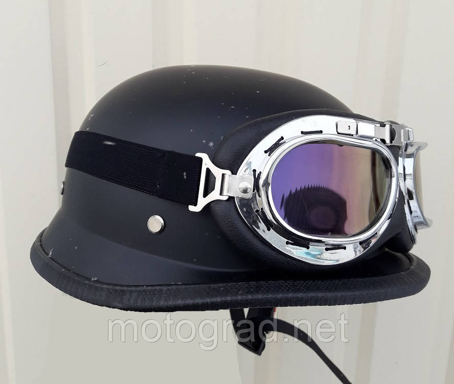 Шлем-каска немецкая черная матовая с очками - фото 1 - id-p1546299121