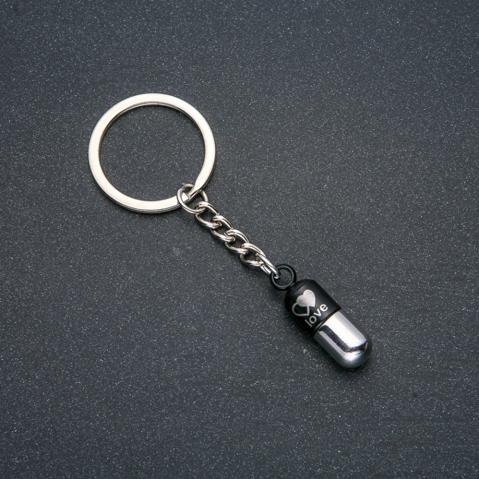 Брелок "Капcула любові" d-30х9мм L-8см + - сріблястий метал, фото 1