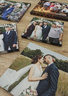 Картини на холсті