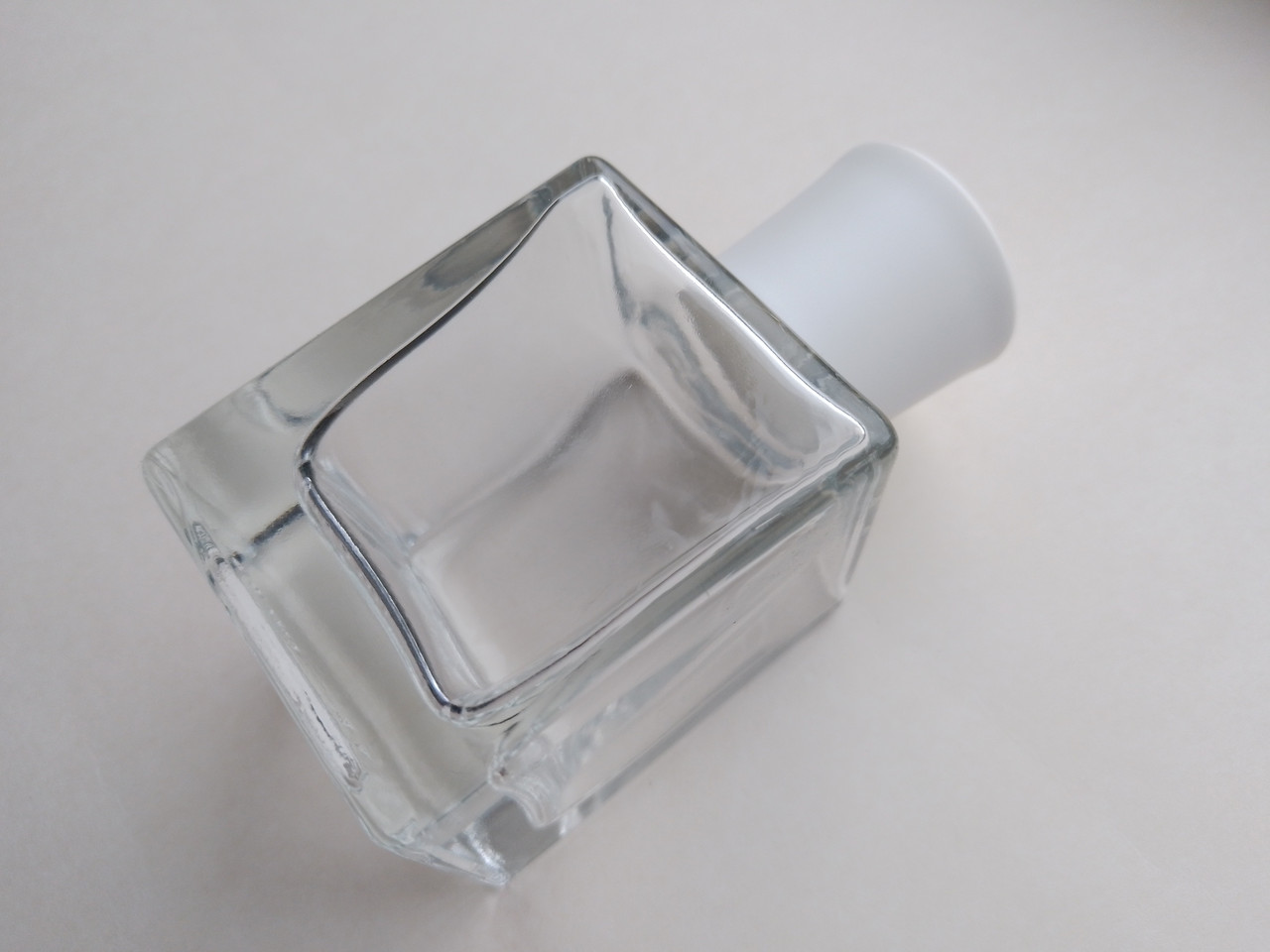 100 мл дифузор квадрат флакон, пляшка скляна, прозорий в комплекті з білою кришкою