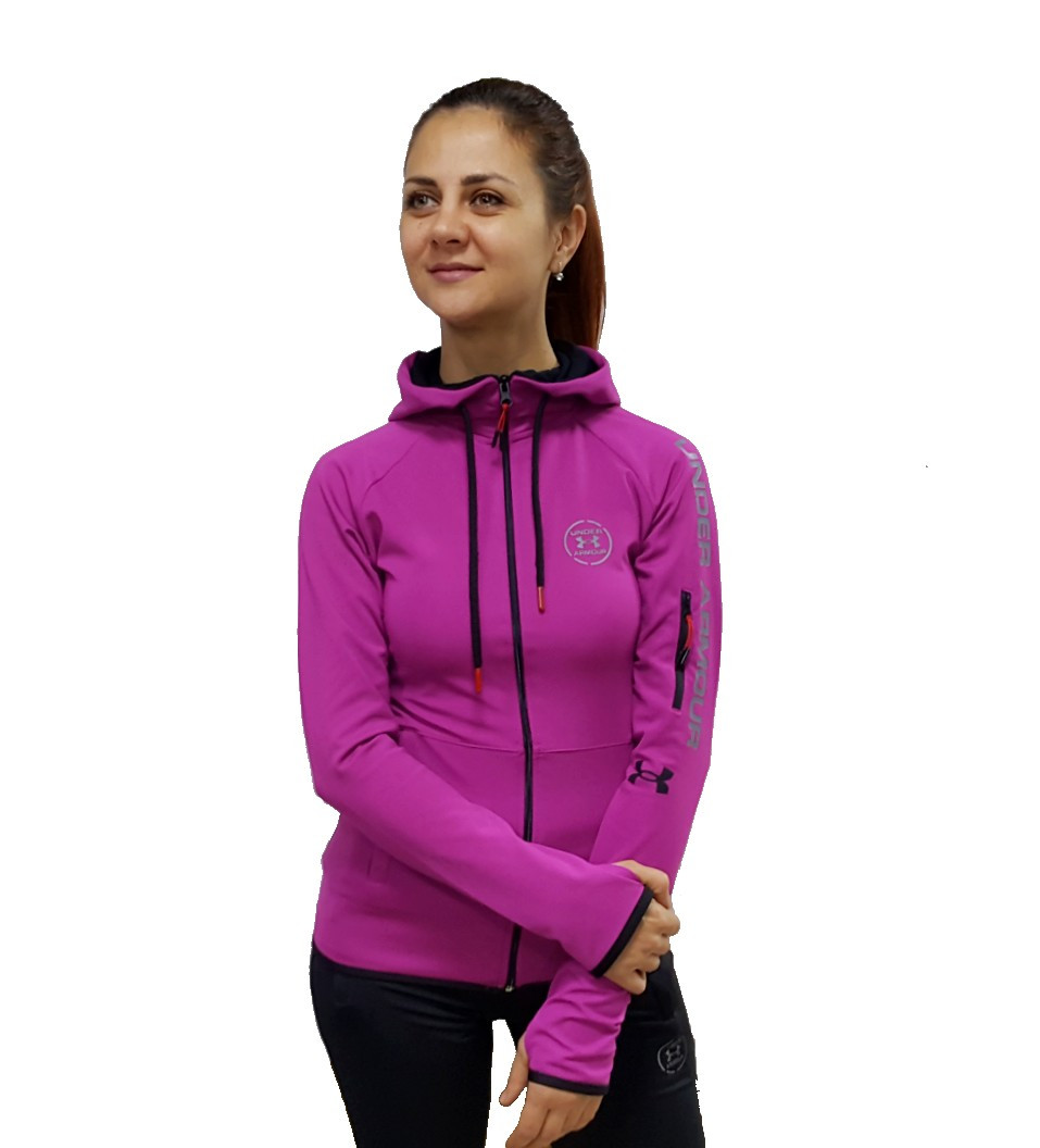 Жіночий спортивний костюм Under Armour, твори Малайзії.