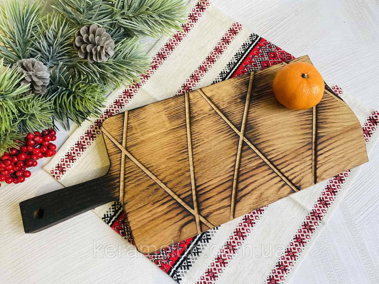 Дошка для подавання дубова КерамКлуб Король Гриля з випалюванням 40*15 см