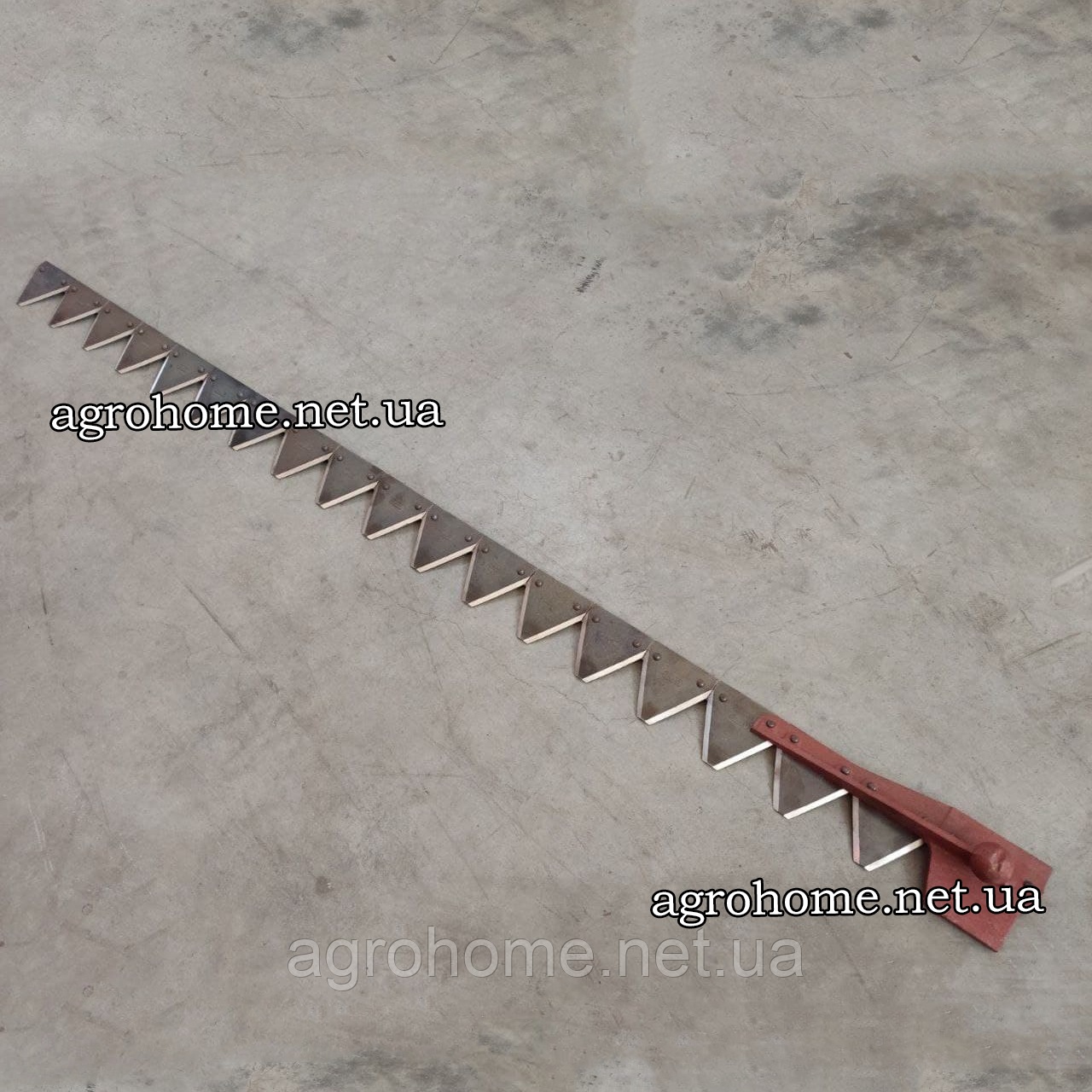 Коса (ніж) з гладкими сегментами для кінної косарки Balmet, фото 1