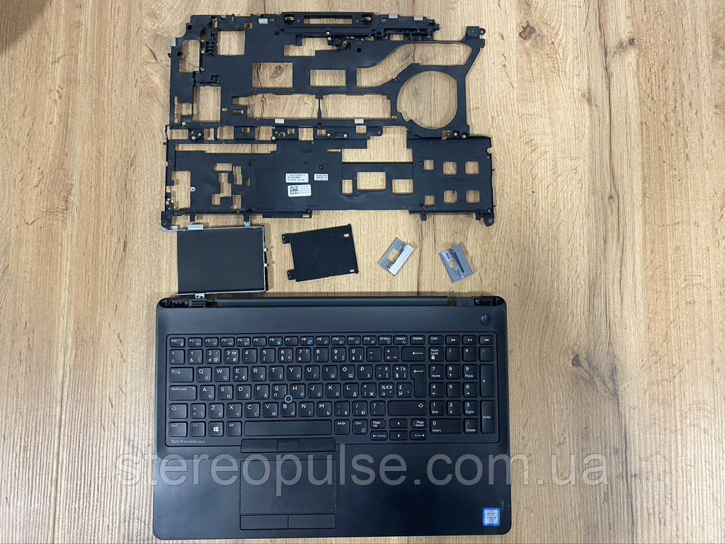 Топкейс AP1EF000500 для ноутбука Dell Precision 3510 (P48F) Original