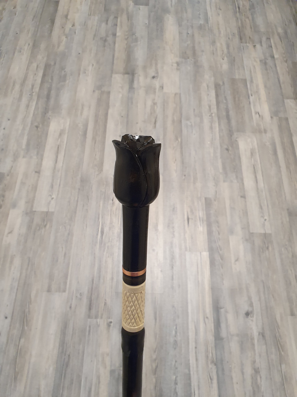 Палиця чорна троянда, ручної роботи, різальна, дерев'яна, для ходьби