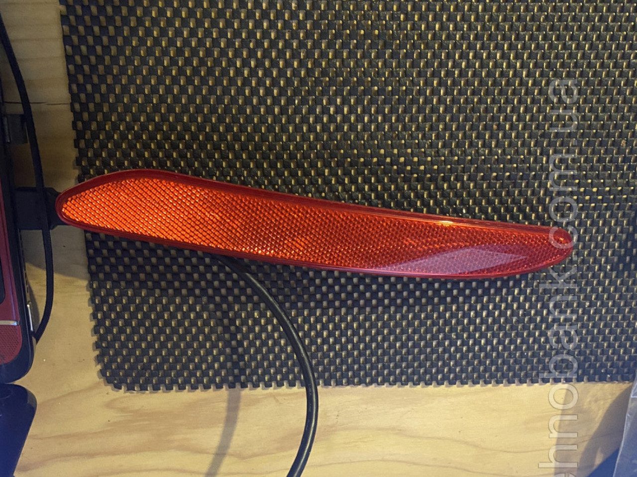 Катафот Chrysler 200 лівий відбивач в задній бампер рефлектор для Крайслер 200 2015-, фото 1