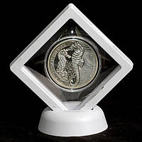 Серебряная монета Барбадоса 1 доллар 2019 г. Морской конек. На подставке
