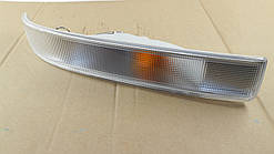 Покажчик повороту передній (праворуч, білий) на Рено Майстер II (07.98-12.03) - TYC(Тайвань) 180235012