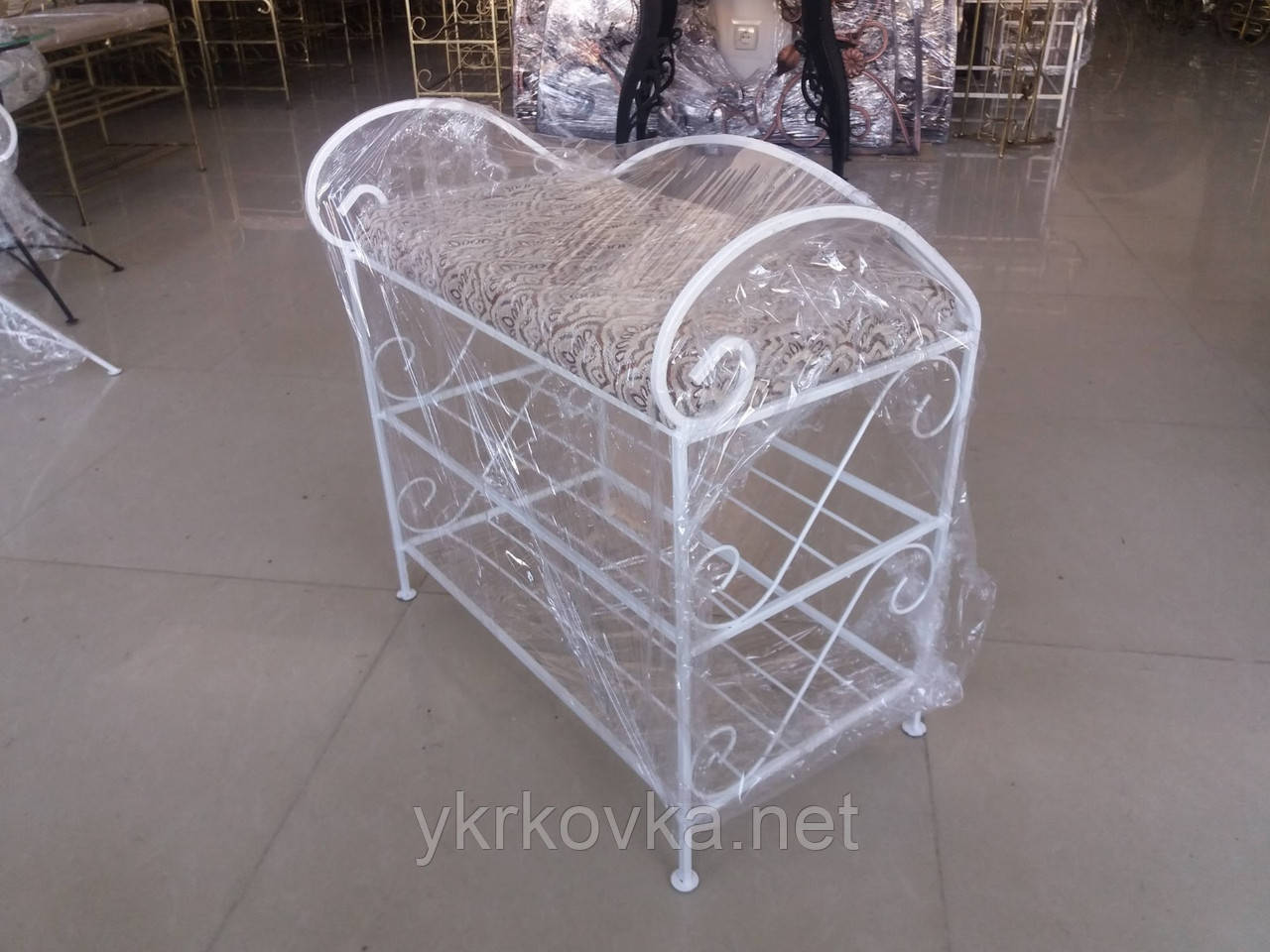 Кований пуф банкетка 55 см біла