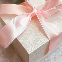 Футляр для кулона, підвіски Подарункова коробочка універсальна Ніжність, фото 3