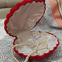 Футляр "ракушка" червоний для кольє і гарнітура