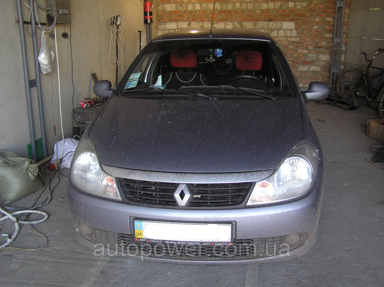 Фаркоп на Renault Megane 2 (sedan) (2003-2010) - фото 4 - id-p1547998904