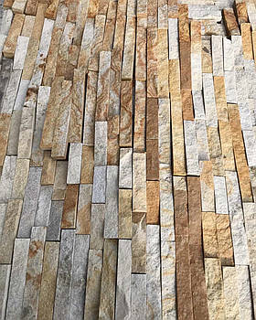 Плитка "Соломка" з каменю піщаник, колір колор мікс / плитка для цоколя та фасаду