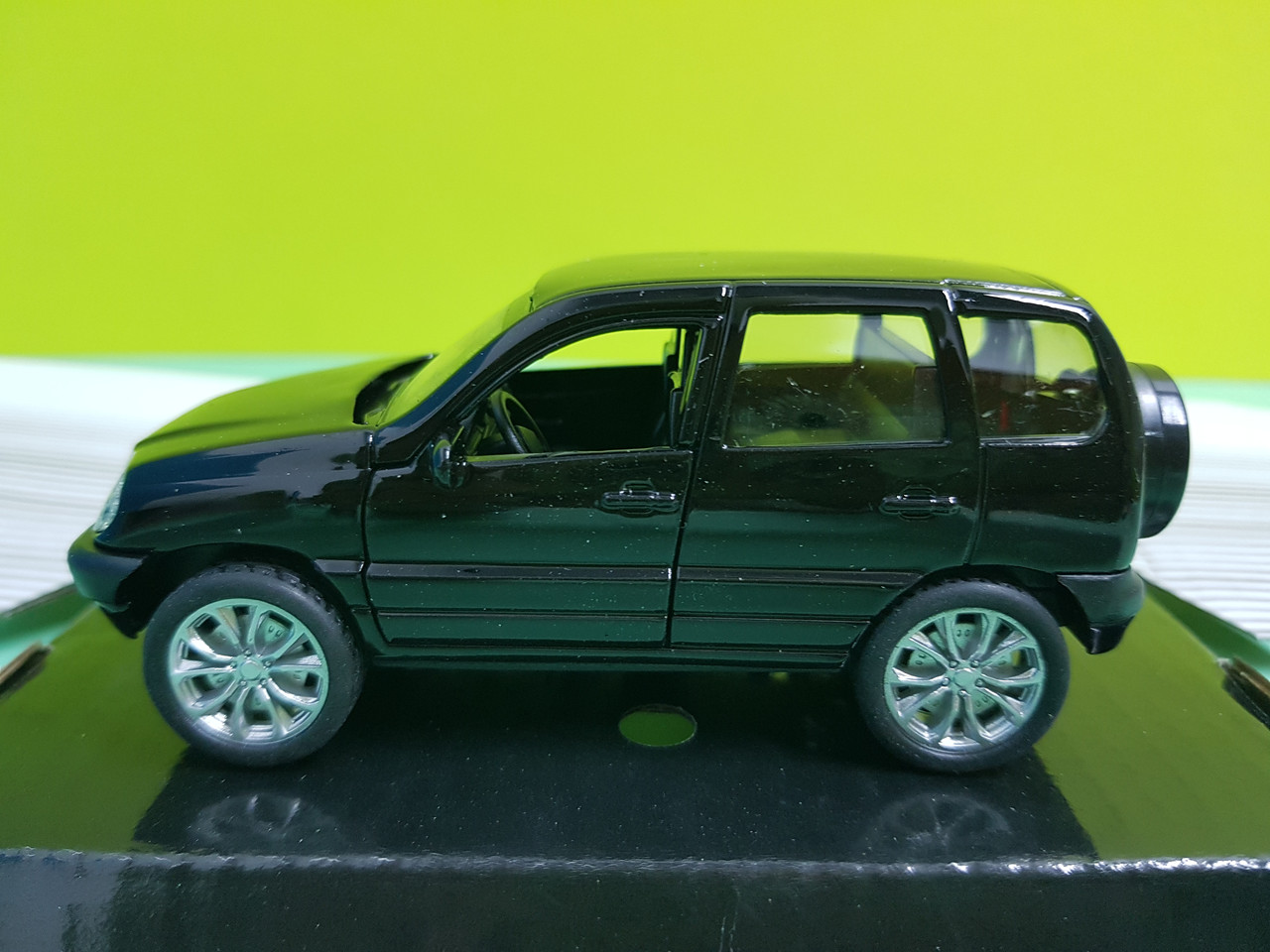 Игрушка ВАЗ Нива Niva Chevrolet Auto Expert: продажа, цена в Запорожье ...