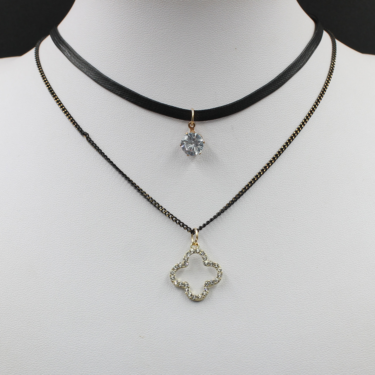 Чокер двошаровий чорний шнурок з екошкіри металевий ланцюжок золотистого кольору довжина виробу 40 см