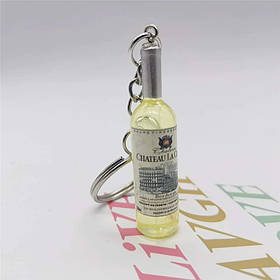Брелок для ключів, на сумочку Вінтажна пляшка вина 4,8х1,2 см різні кольори