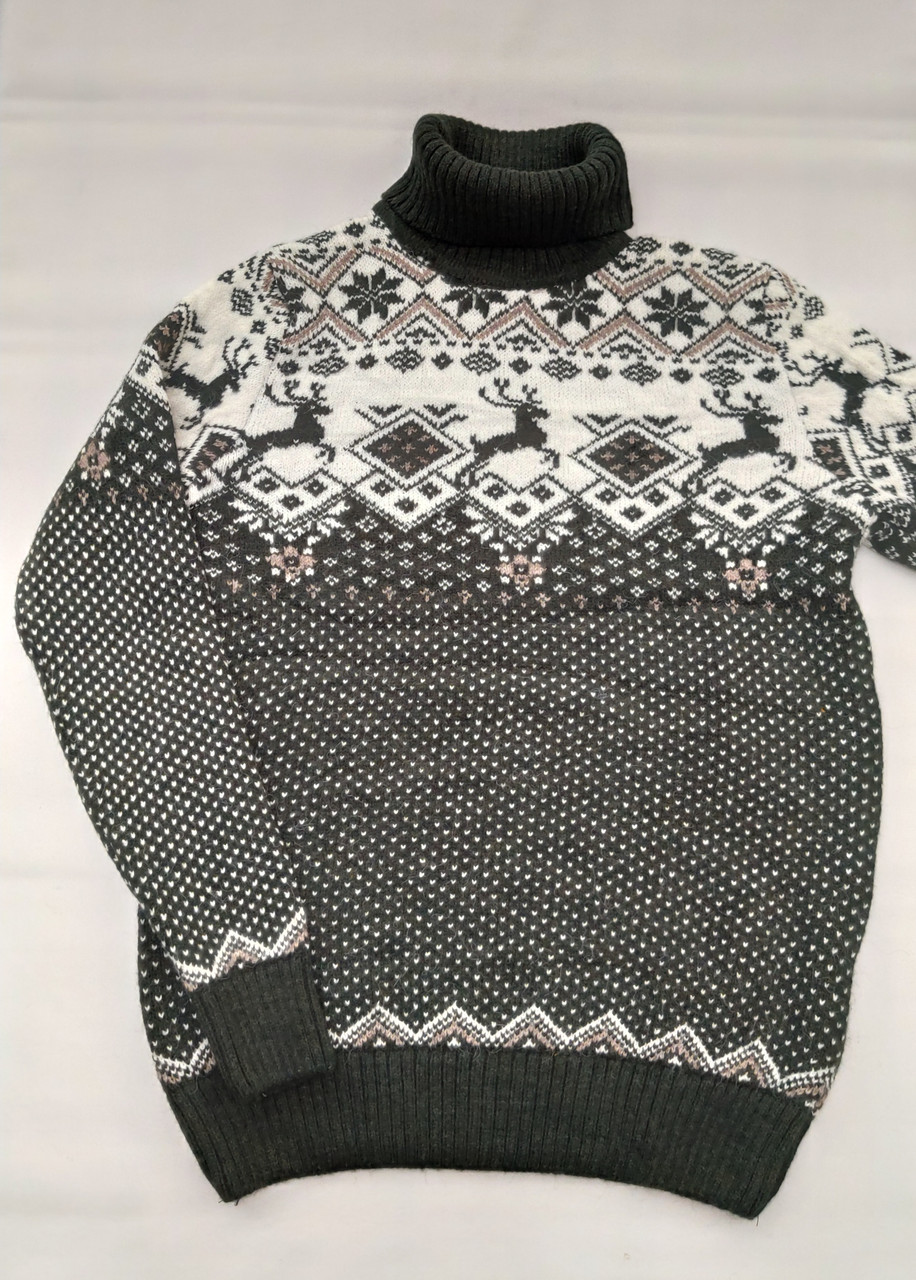 Молодіжний в'язаний светр з оленями оливковий розмір M, L,XL,XXL