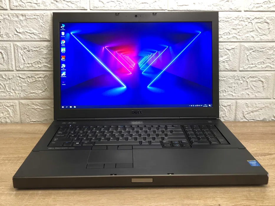 Ноутбук DELL m6800 17 дюймів + CORE i7 8 ядер + NVIDIA 4GB + 256 SSD + 16 RAM, фото 1
