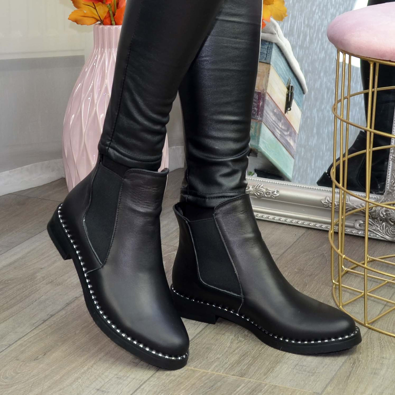 Чоботи жіночі шкіряні чорні на низькому ходу, фото 1