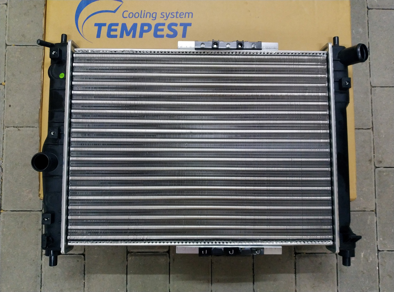 Радіатор охолодження двигуна TEMPEST 15.61.644 DAEWOO LANOS, NUBIRA без кондиціонера