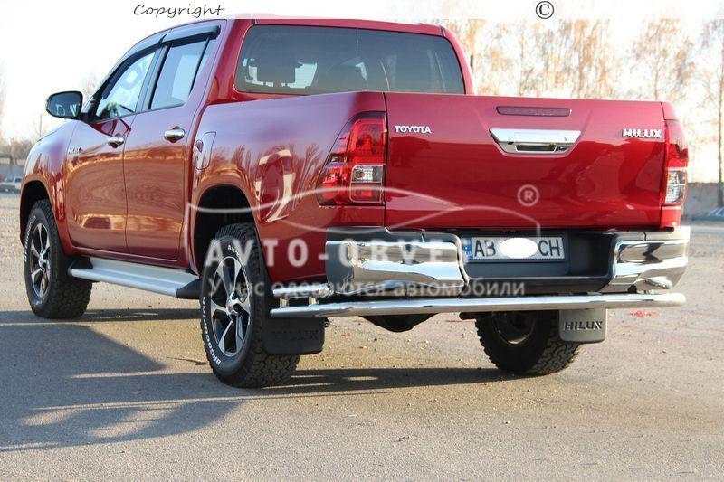 Защита заднего бампера Toyota Hilux 2015-2020 - тип: труба с уголками - фото 4 - id-p178051897