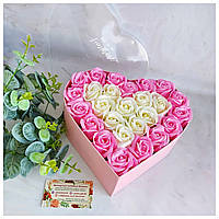 Букет з квітами з мила\ Подарунковий бокс у вигляді серця\ Бокс для донечки\ Подарунок дівчині на 8 березня