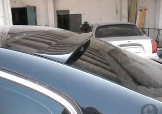 Спойлер на скло Volkswagen Passat B7, Пасат Б7