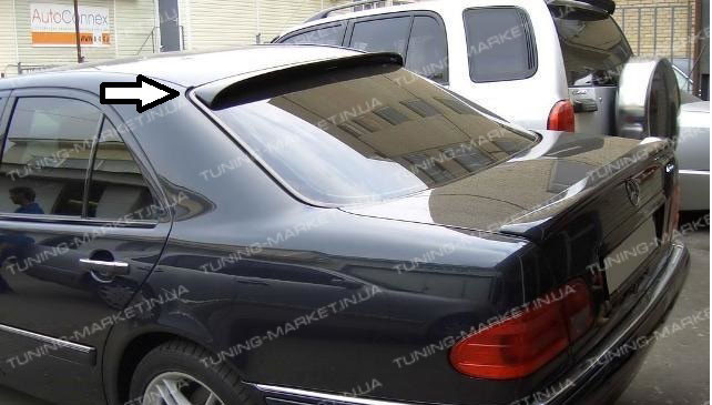 Спойлер на стекло Mercedes W210, козырек Мерседес 210