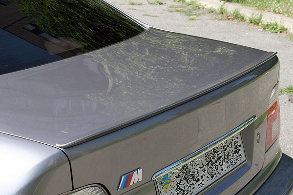 Лип спойлер (шабля) на BMW E34, БМВ Е34, м стиль