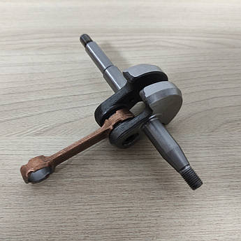 Колінвал Winzor для бензопил 3800