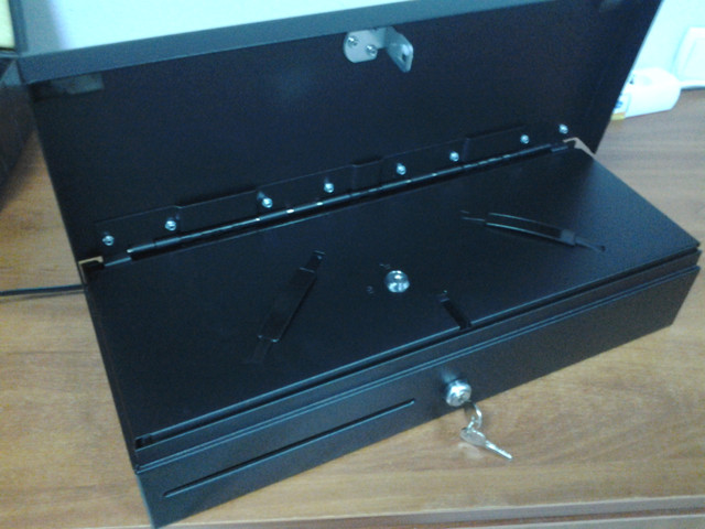 денежный ящик HS-170