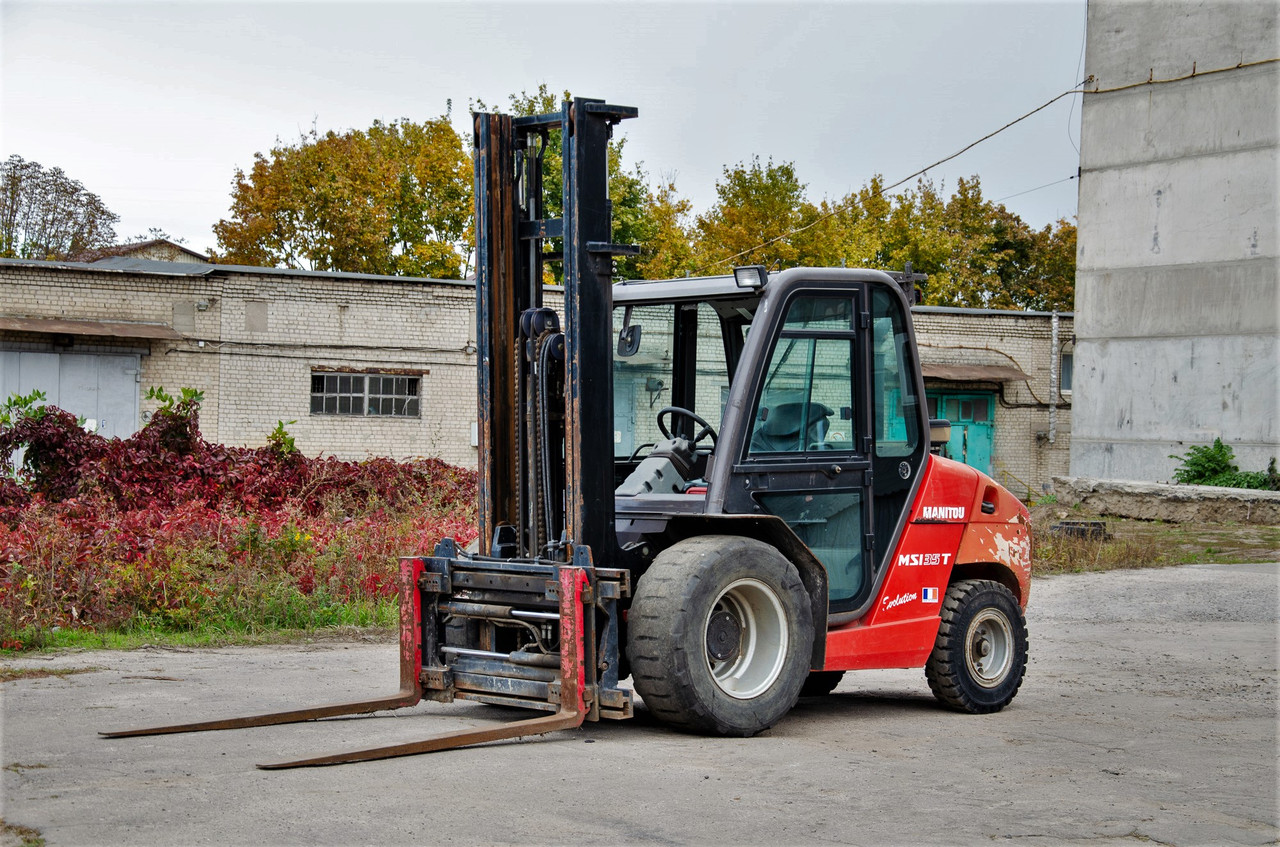 Вилковий позашляховий навантажувач б/у MANITOU MSI 35 T, 3.5 т, висота підіймання 4 м, ДИЗЕЛЬ, 2011 г