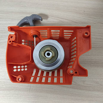 Стартер з трищіткой для бензопил 4500,5200