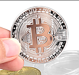 BTC Сувенірна монета Биткони Bitcoin в капсулі, колір: срібло, фото 3