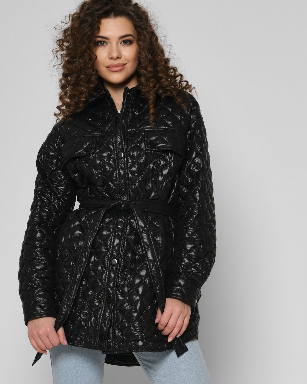 Трендова жіноча демісезонна куртка X-Woyz LS-8913-8 чорного кольору