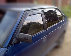 Дефлектори вікон Москвич М-2141 (скотч) AV-Tuning. Вітровики на Москвич